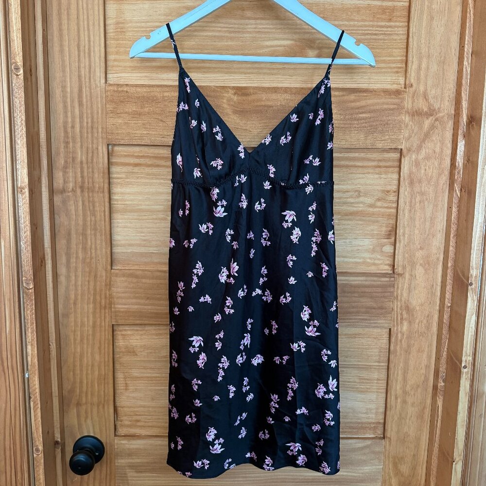 Victoria's Secret Silky Satin Black Pink Floral Slip Nightgown size M